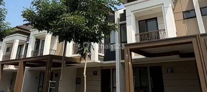 Rumah Keluarga 2 Lantai di Podomoro Park Bandung Dengan View Alam 1