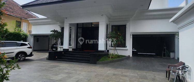 Dijual 
rumah Baru Mewah Di Menteng - 
jakarta Pusat 
 1