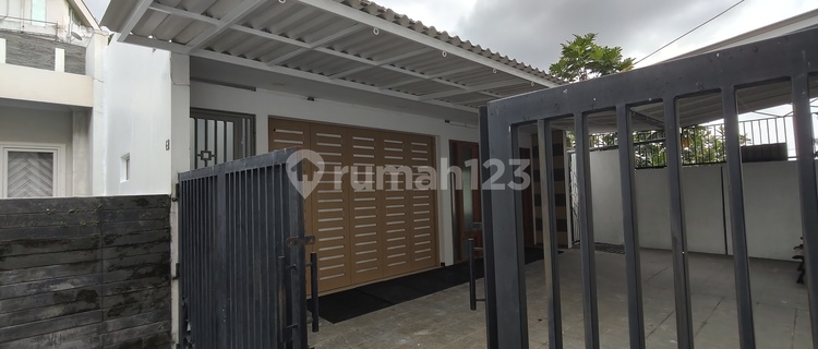 Rumah 2 Lantai Bagus Murah Dekat Akpol Sinabung Semarang Selatan 1