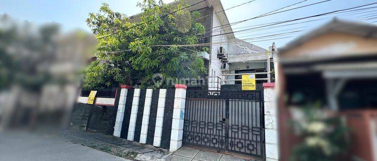 Rumah Asri 2 Lantai Semi Furnished Tanjung Priok Lokasi Strategis 1