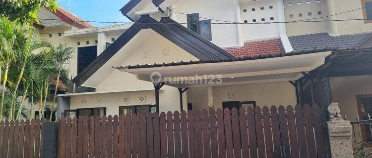 Jual Rumah Griya Mertanadi Kerobokan Kelod Seminyak Square 1