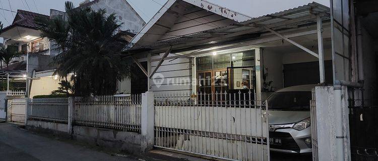 Rumah Tengah Kota Deket Kemana-Mana 1