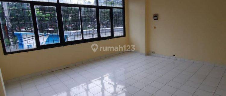 DISEWAKAN RUKO menteng 3,5 Lantai area cocok untuk bisnis Jakpus  1