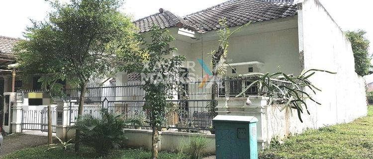 Rumah Lokasi Bagus Di Atas Boulevard Araya, Kota Malang 1