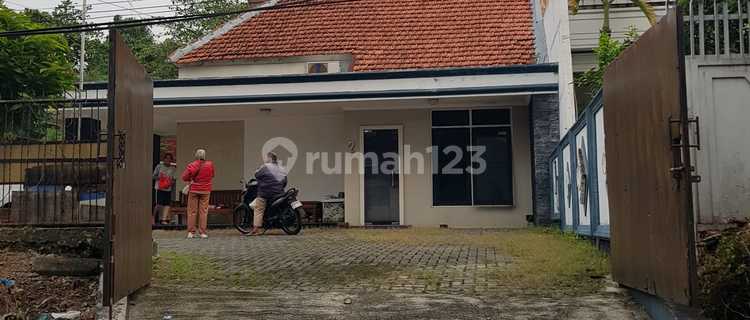 J Sewa / Jual Rumah Di Gajahmungkur Cocok Buat Cafe & Klinik Kecantikan 1