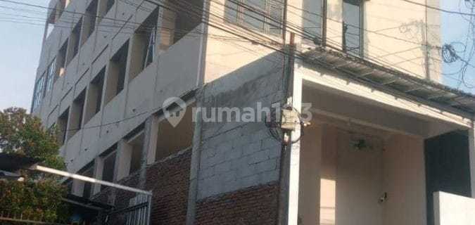 New & Good Quality Boarding House Building, Perfect for Investment Near Majapahit Road. 1