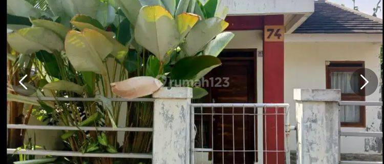 Rumah 2 Lantai Baru Furnished SHM di Jl.raya Batujajar, Bandung Barat 1