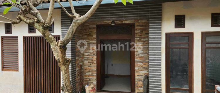  Rumah Semi Villa Furnished 3 Kamar Buluh Indah 1