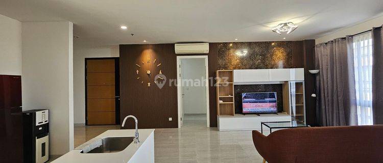 3BEDROOM FULL FURNISHED LLOYD APARTEMEN ALAM SUTERA 1