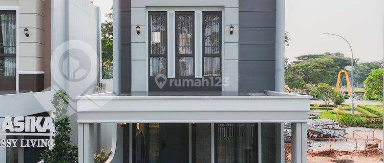  Rumah Baru 2 Lantai Klasik Modern Lokasi Strategis Di Bekasi 1