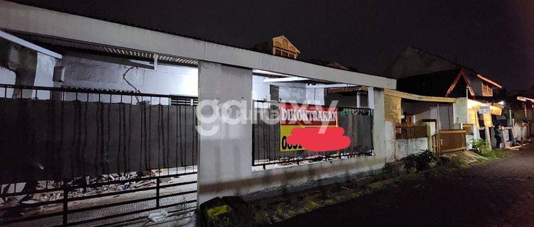 Disewakan Rumah di Jl Kelengan Semarang Tengah 1