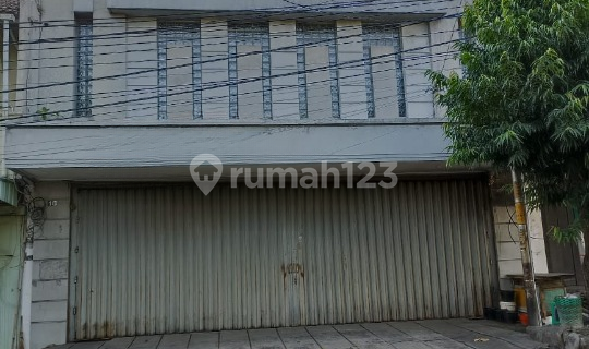 Shop house for sale on Jl Imam Bonjol, downtown Solo. 1