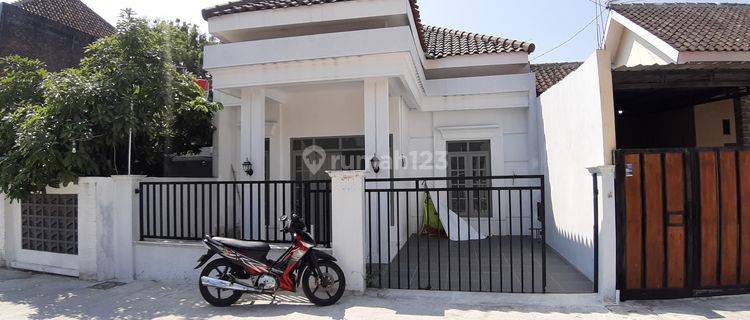 Rumah Modern Minimalis Siap Huni 1