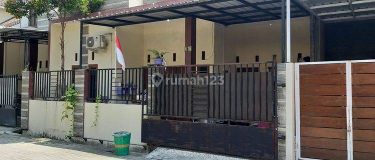 Dijual Rumah di Blulukan Colomadu 1