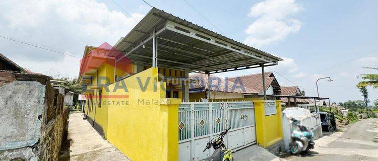 Dijual Rumah Dekat Gunung Bromo Cocok Untuk Villa 1