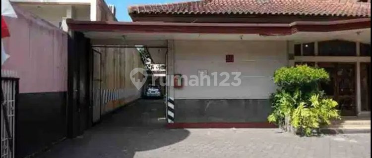 Check Out This Charming 1-Story Boarding House for Sale, Offering a Complete Facility Environment, Perfect for Those Seeking a Safe Residence.
Key Property Specifications:
- Bedrooms: 20
- Bathrooms: 14
- Certificate: SHM - Freehold Certificate
Outstanding Features: 1