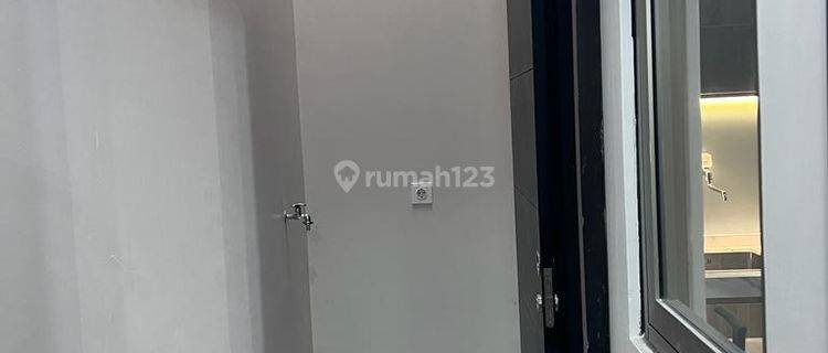 Dijual Rumah Pik2 6x10 Full Furnished Interior 2 Lantai Bisa Kpr Termurah 1