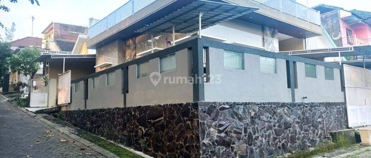 Rumah Jual Bagus 1,5 Lantai Area Elite Tidar Malang 1