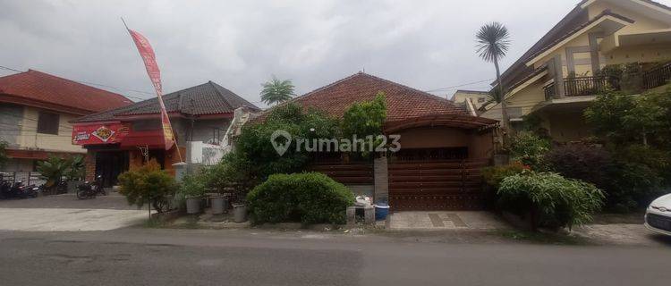 Jual Rumah Bagus SHM di Jl. Danau Bratan Raya, Malang 1