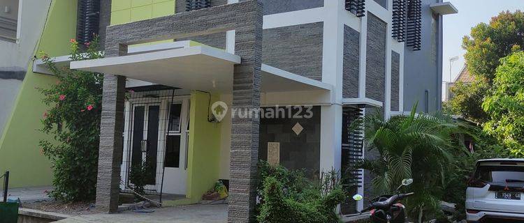 Rumah 3 Lantai Dijual di Cluster May Flower Galuk Mas Teluk Jambe Karawang 1