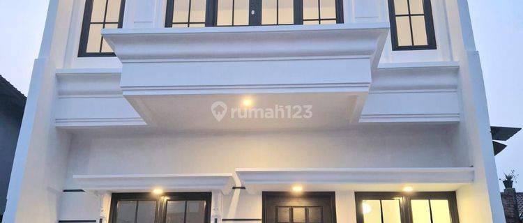 Rumah 2 Lantai Plus Rooftop Jagakarsa Jakarta Selatan 1