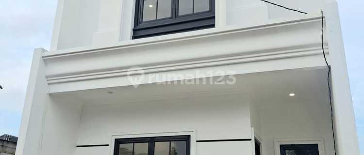Rumah Premium Full Bata Merah Ciracas Jakarta Timur 1
