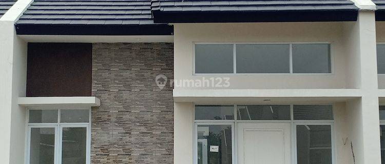 Rumah Cluster Murah Di Pasar Kemis 1