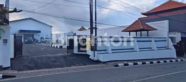 11 are Warehouse on the Side of the Main Road in Tonja, North Denpasar 1