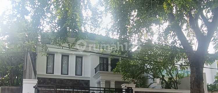Strategic House on Jl Melinjo, Pejaten Barat, South Jakarta 1