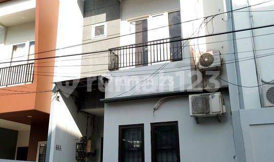 Rumah Strategis Di Jl Kosambi Dalam Tomang Jakarta Barat Lt 84m2 Cash Only 1