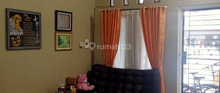 Rumah 1½ Lantai Dekat Dgn Fasilitas Umum 1