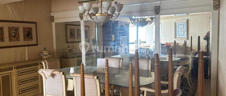 For Sale Taman Anggrek Condominium Apartment 146M2 3Br Cheap Furnished 3.2M 1