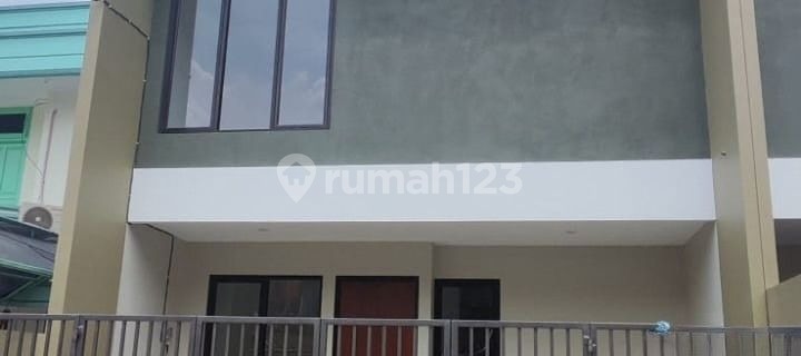 Brand New Giring2 Siap Huni 3 Lantai Design Minimalis 1