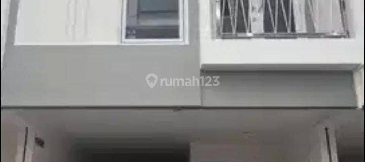 Di Jual Rumah Full Furnished Cluster Pos Pengumben Residence Jakarta Barat 1