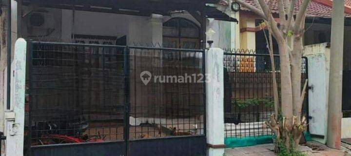 Rumah Second Pakuwon City Lingkungan Nyaman Dekat Kampus Its  1