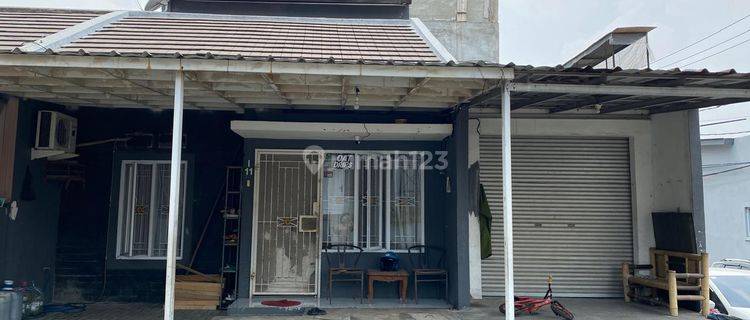 Dijual Rumah 2 Lantai Di Perumahan Bumi Parahyangan Cimahi, Jawa Barat, Hgb, Semi Furnsihed, 900jt Nego, Depan Rumah Bekas Warung/ Bisa Dipakai Garasi, Fasilitas Perumahan Masjid Bagus, Pemandangan Kota Cimahi  1