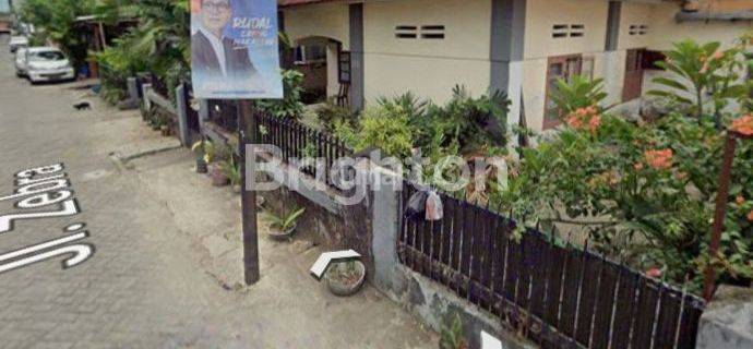 RUMAH DIJALAN ZEBRA MAKASSAR 1