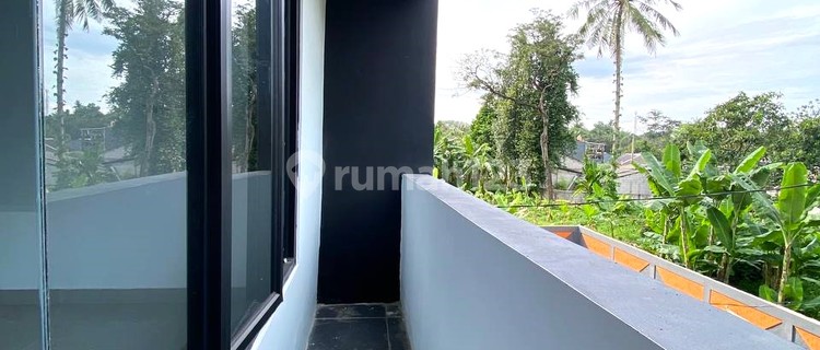 MURAH BANGET RUMAH 2 LANTAI SIAP HUNI HANYA 500 JUTAAN 1