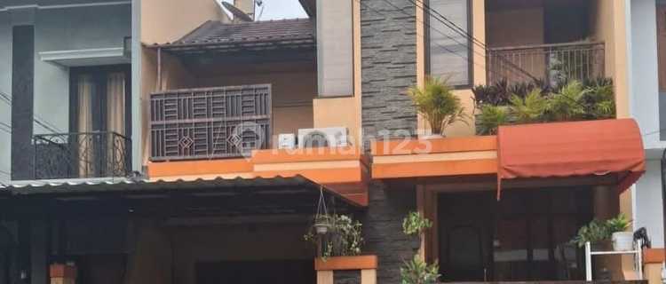 For Rent: 2-Story Fully Furnished House, Ready to Occupy in Bumi Bintaro Permai, Pesanggrahan, South Jakarta. 1