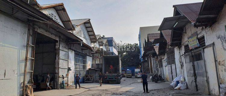 Disewakan Gudang Baru Renovasi di Bandengan Jakarta Utara 1