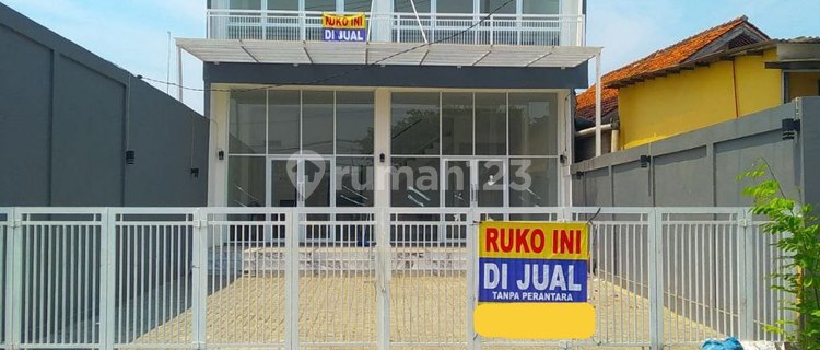 Good Shop House by the Roadside in Ciketing Area (DM) 1