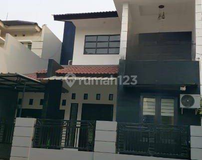 Rumah Sewa 2 Lantai Di Daerah Jatibening (sr) 1