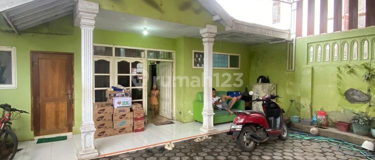 For Sale Fast House in Probolinggo 1