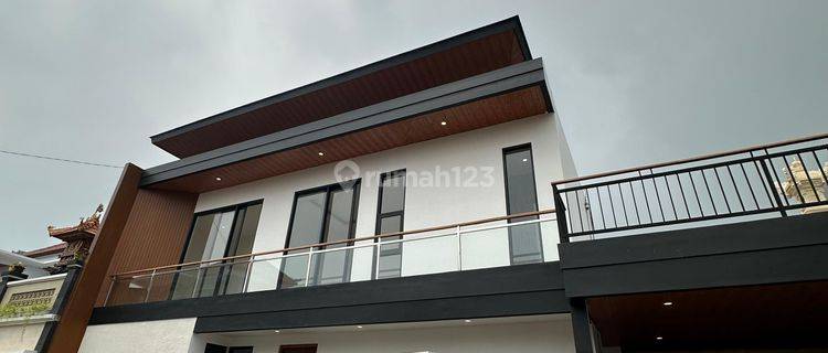 For Sale Ready House With Modern Minimalist Design Batubulan 1