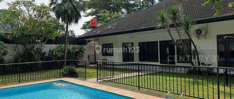 RUMAH 1 LANTAI KOLAM RENANG DI PEJATEN BARAT 1