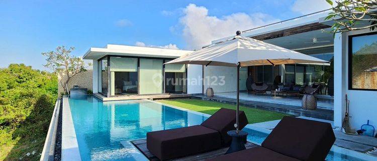 Villa diatas tebing pantai pandawa nusa dua bali 1