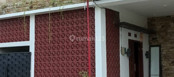 Dijual Rumah Siap Huni 2 Lantai Di Perumahan Permata Gmr Menganti, Gresik 1