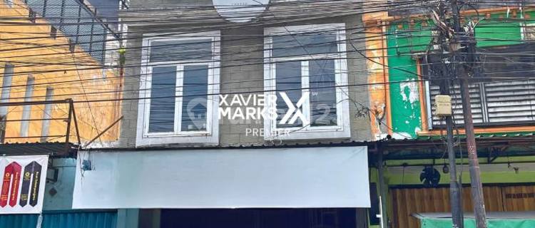 3-Storey Shop House Near Ub & Um on Bend Sutami Street, Malang City 1