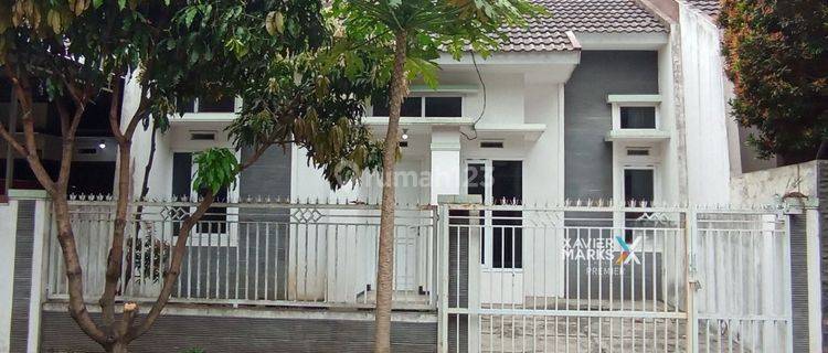 Dijual Rumah Minimalis
di Plaosan, Dekat Panji Suroso
malang
 1