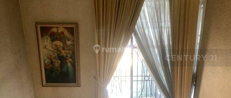 Dijual Rumah Taman Palem Lestari Lokasi Strategis 1